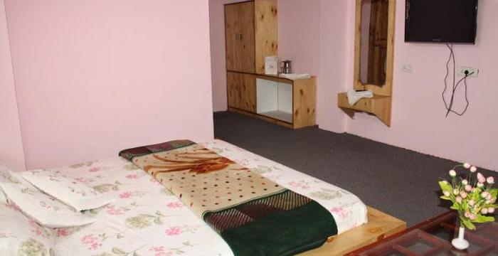 Hotel Trishul